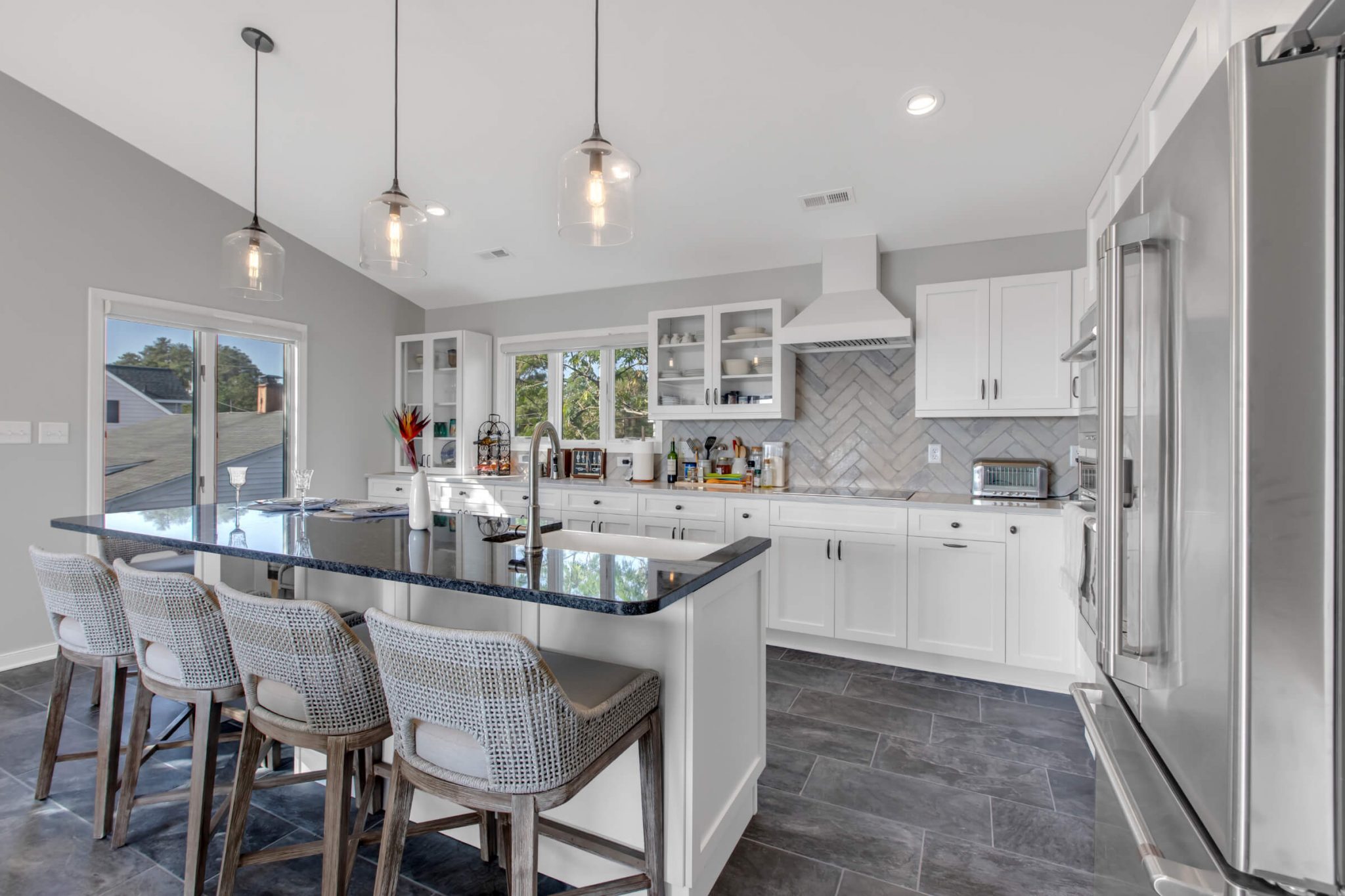 Contemporary Kitchen Remodel in Mathews, VA by Mast Builders, Inc. project photo 2