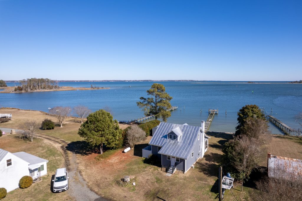 Middle Peninsula Cottage Renovation and Remodel