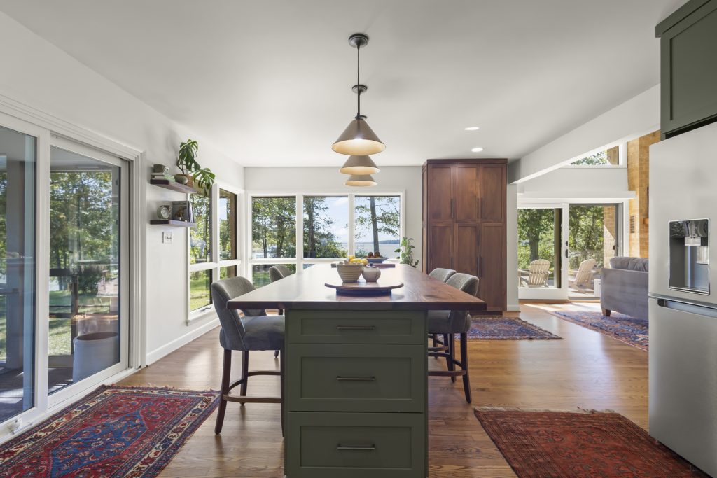 Kitchen Remodeler uses solid maple wood for cabinet drawers