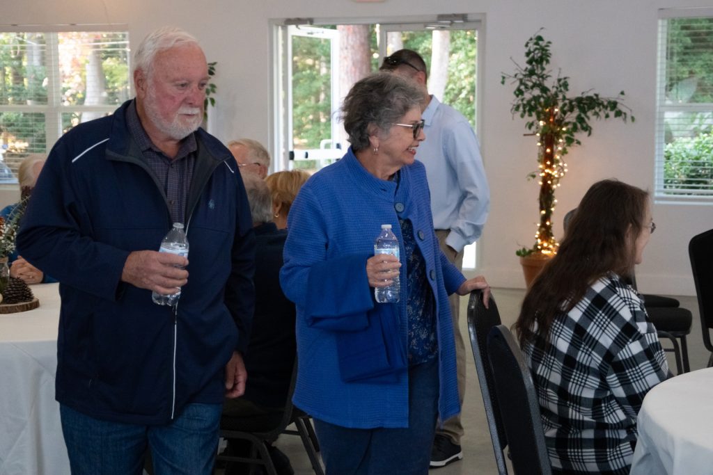 CW and Mary Alice Hudgins join Mast Builders event